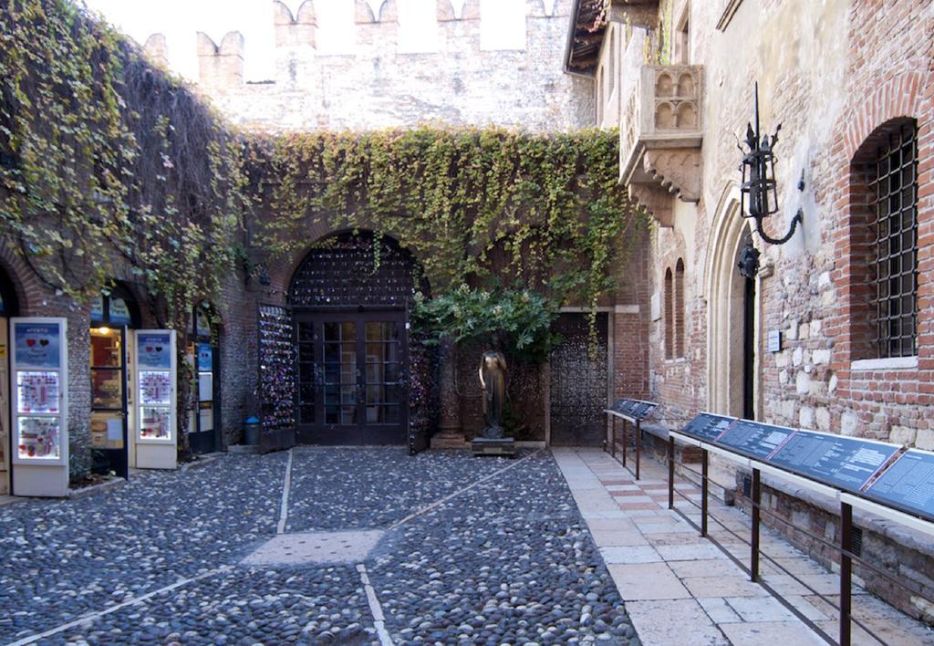 Ferienwohnung Italianflat - Palazzo Rizzardi Verona Exterior foto
